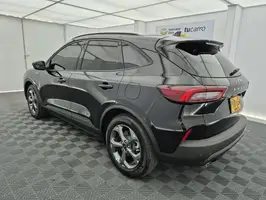 2025  Ford Escape - Image 48