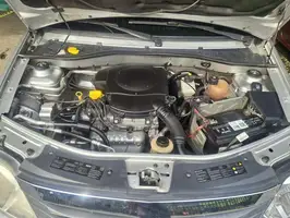 2013  Renault Logan - Image 30