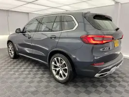 2019  Bmw X5 - Image 33