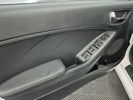 2015  Kia Cerato - Image 45