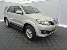 2012  Toyota Fortuner - Image 40