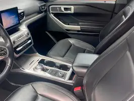 2021  Ford Explorer - Image 15