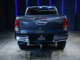 2020  Toyota Hilux - Image 6