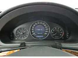 2004  Mercedes Unknown - Image 22