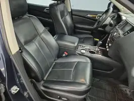 2015  Nissan Pathfinder - Image 38