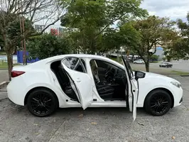 2015  Mazda 3 - Image 11