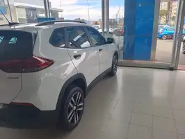 2025  Chevrolet Tracker - Image 6