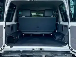 2015  Toyota Land - Image 6