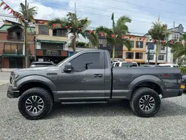 2018  Ford F - Image 11