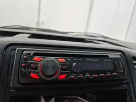 2012  Volkswagen Transporter - Image 18