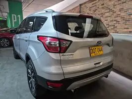 2017  Ford Escape - Image 12