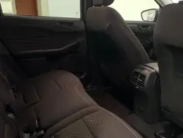 2025  Ford Escape - Image 16