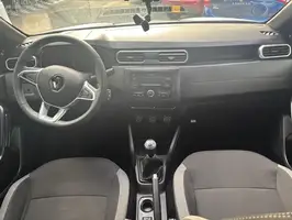 2024  Renault Duster - Image 12