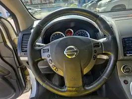 2013  Nissan Sentra - Image 22