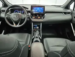 2025  Toyota Corolla - Image 25