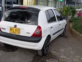 2009  Renault Clio - Image 8