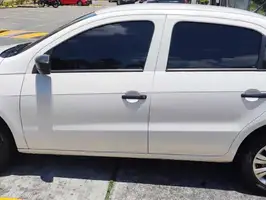 2018  Volkswagen Voyage - Image 9