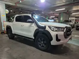 2021  Toyota Hilux - Image 18