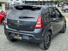 2014  Renault Sandero - Image 13