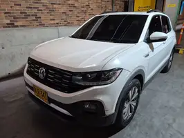 2020  Volkswagen T - Image 11