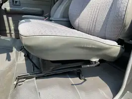 1999  Toyota Land - Image 17