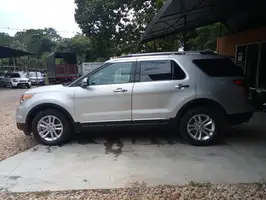 2014  Ford Explorer - Image 8