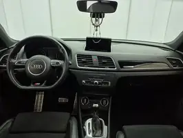 2018  Audi Q3 - Image 24