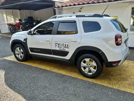 2023  Renault Duster - Image 10