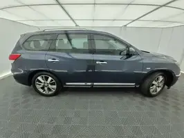 2015  Nissan Pathfinder - Image 37