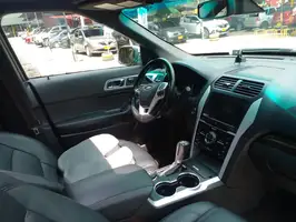 2014  Ford Explorer - Image 19