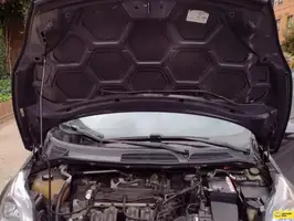 2013  Ford Fiesta - Image 18