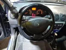 2011  Renault Logan - Image 22