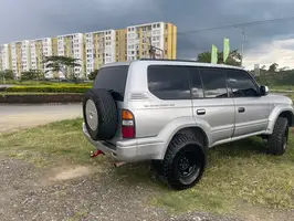 1999  Toyota Prado - Image 9