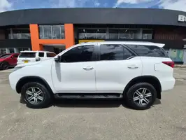2020  Toyota Fortuner - Image 10