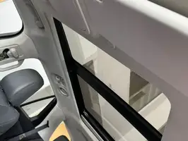 2025  Ford Explorer - Image 36