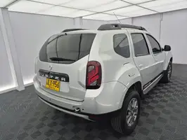 2021  Renault Duster - Image 16