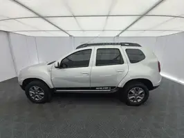 2021  Renault Duster - Image 12