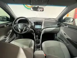 2017  Hyundai Accent - Image 21