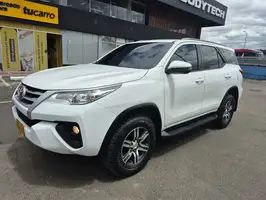2020  Toyota Fortuner - Image 11