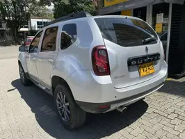 2020  Renault Duster - Image 12