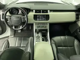 2014  Land Rover Unknown - Image 23