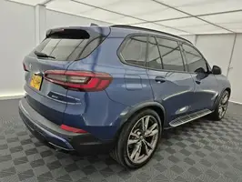 2022  Bmw X5 - Image 15