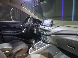 2023  Chevrolet Onix - Image 16