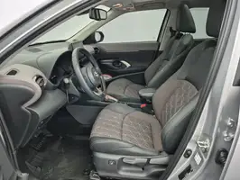 2024  Toyota Yaris - Image 18