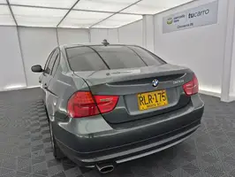 2011  Bmw Serie - Image 12