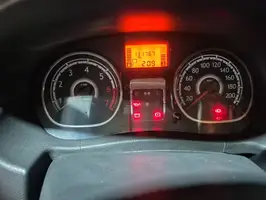 2016  Renault Sandero - Image 41