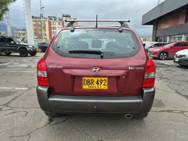 2009  Hyundai Tucson - Image 13