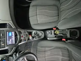 2017  Chevrolet Sonic - Image 25