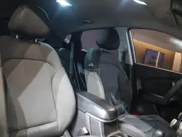 2014  Hyundai Tucson - Image 18