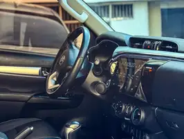 2019  Toyota Hilux - Image 17